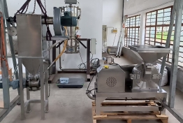 粉碎除尘一体机