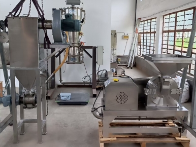 粉碎除尘一体机